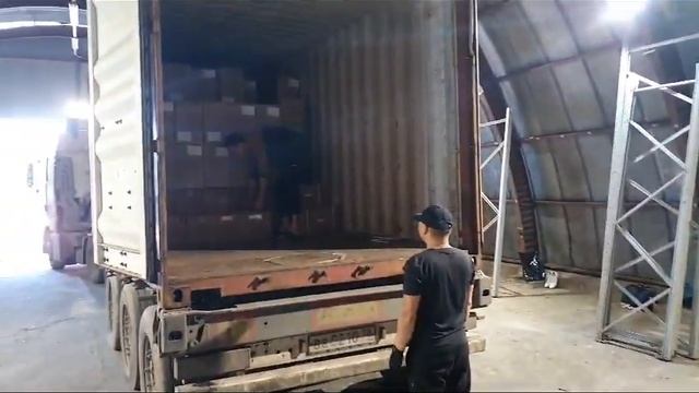 Разгрузка поставки из Китая для АНБИК: Вентиляторы, Блоки Розеток и многое другое.. смотреть онлайн