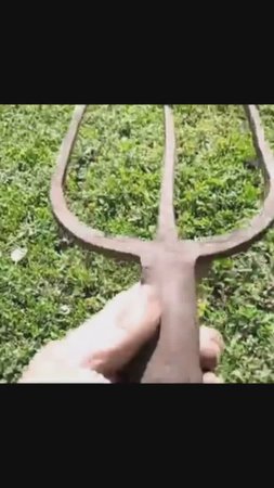 Нашел трезубец старинные кованные вилы