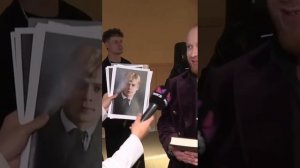 Опросы девушек