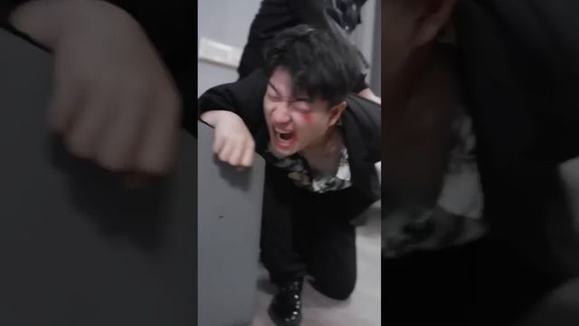 【Multi SUB】《至高龙主》全集 他是至高龍主，假裝破產被未婚妻抛棄，下一秒他直接買下整幢公司送給女人的姐妹，未婚妻直接破防，殊不知這只是開始  #男频 #战神 #神豪 #独家 #短剧推荐