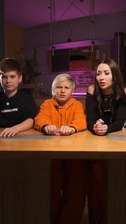 Угадай песню за 3 секунды и получи 2000 рублей