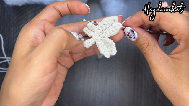 Macetero con Flor Malva 🍃tejido a crochet🌷fácil y rápido de hacerlo, bonita forma de tejerlo 🍃 смотреть онлайн