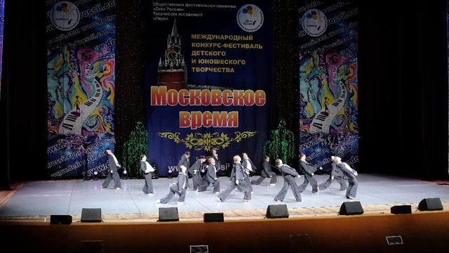 И с каждым днем....mp4 смотреть онлайн