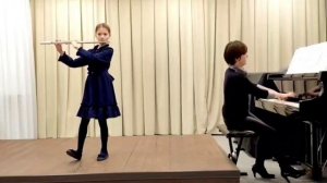 Юренкова Лиза
Е. Попова " Рождественская песня"