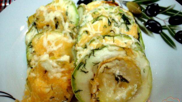 Картофель с кабачками запеченные в сливках