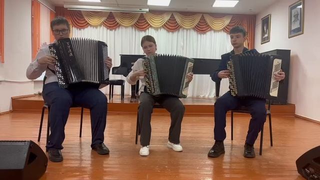 Трио баянистов смотреть онлайн