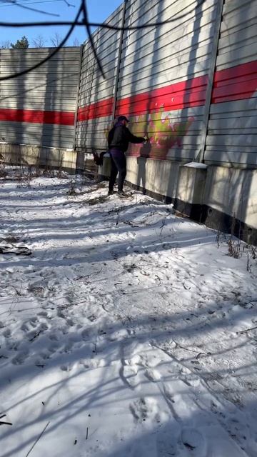 Граффити кусок в комуфляже от Ackse