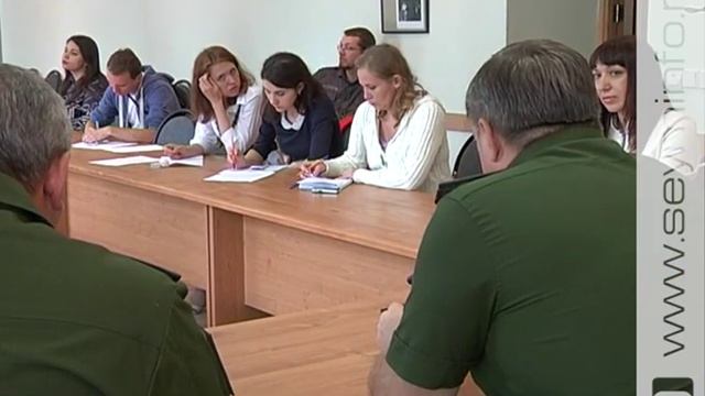 Курский военком предостерег призывников от «помощи» мошенников смотреть онлайн