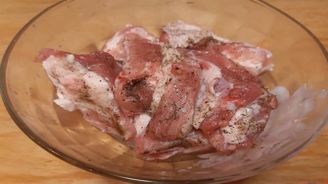 Свиные ребрышки в рукаве в духовке