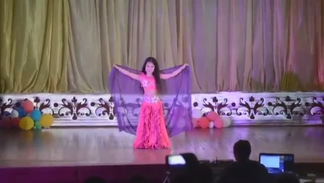 Bellydance _ Танец_ РОЗА ВЕТРОВ #NelyaAkim #ВосточныйТанец. Малышка танцует восточный танец