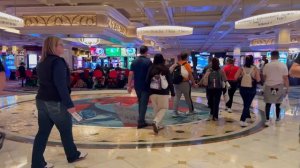 🍹✨ Пешая прогулка по Лас-Вегас-Стрип февраль 2025 — ярко, живо и невероятно! 🎡🌴