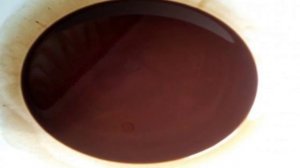 Шоколадные молочные конфеты с арахисом