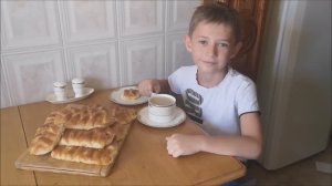 Выпечка на кефире Булочки с персиками Вкусная дрожжевая домашняя выпечка