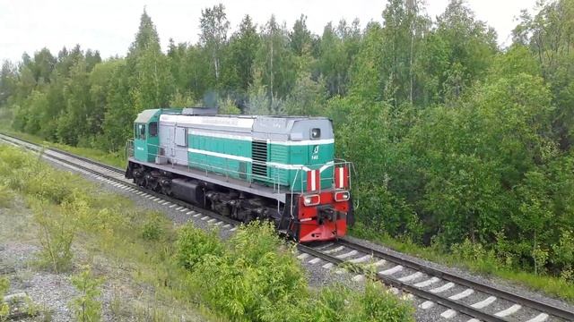 ТЭМ18-145 "Сыктывкарский Фанерный завод" следует резервом по ст. Койты смотреть онлайн