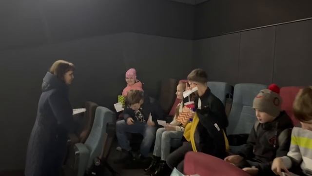 Ученики группы 3А класса Фонда Планета Знаний сходили в кино!