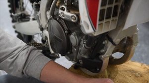 Yamaha YZ450F Oil Change and Updates!!