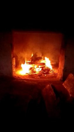 Огонь, как время, догорает тихо. 4