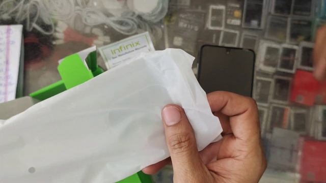 infinix Smart 8 Pro Unboxing in Pakistan смотреть онлайн
