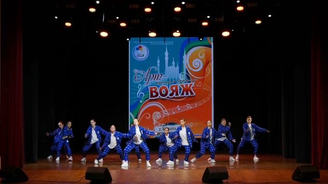 Огни большого города.mp4 смотреть онлайн