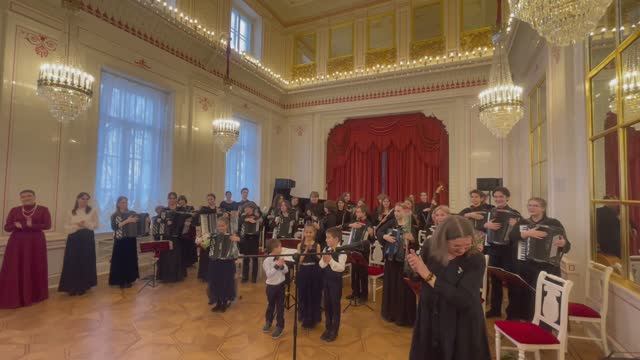 Оркестр баянистов и аккордеонистов Санкт-Петербургской детской музыкальной школы N11 смотреть онлайн
