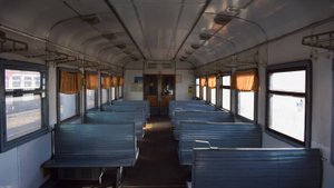 Салон вагона 01 электропоезда ЭР9П-240