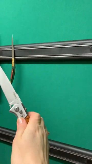 Настенная витрина для ножей.#витринадляколлекции смотреть онлайн