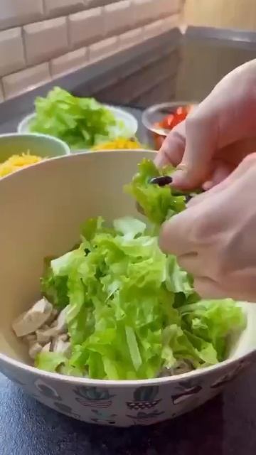 ПП САЛАТ🥗🤤 #быстраяготовка #идеидляобеда #кулинарныеидеи #еда #кулинарныесекреты #рецептыдлявсейс
