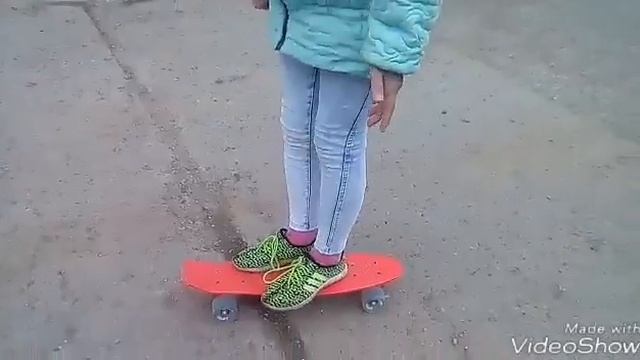 Влог!)))/катаюсь на скейте, как кататься на скейте?/ смотреть онлайн