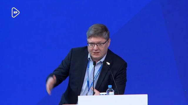 Об идеологических аспектах деятельности Единой России – в новой лекции Андрея Исаева