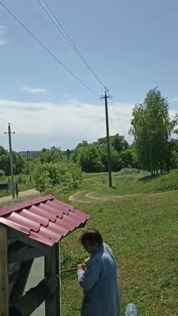 У колодца