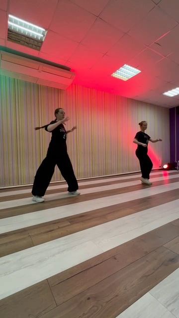 Мастер-класс по Хип-хопу.mp4 смотреть онлайн