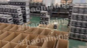 Подготовка партии WhatsMiner к отправке