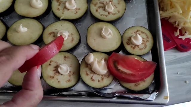 Баклажаны запечённые просто объедение.