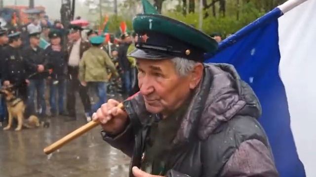 Пограничники Серова отметили профессиональный праздник! смотреть онлайн