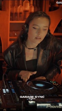 GARAGE_SYNC_SESSIONS_#dubaiparty_#dj_#musicatechno_#techno_#technodance
