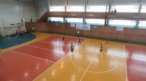 Старт- Тотем,1 тайм. общ.счет 4-1,