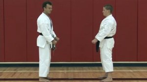 Kihon ippon kumite -  Mawashigeri