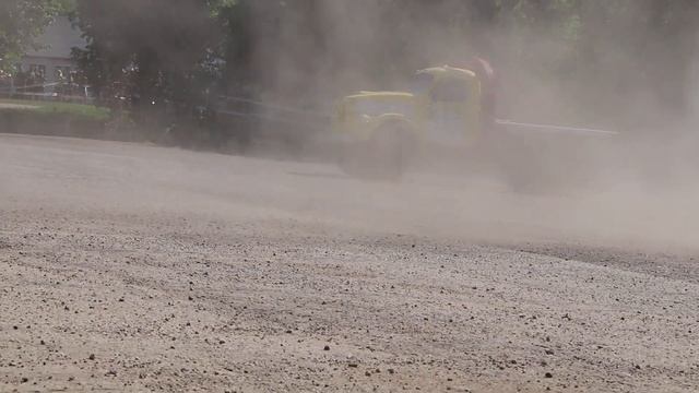 GAZ Patrol aka molotov donut смотреть онлайн