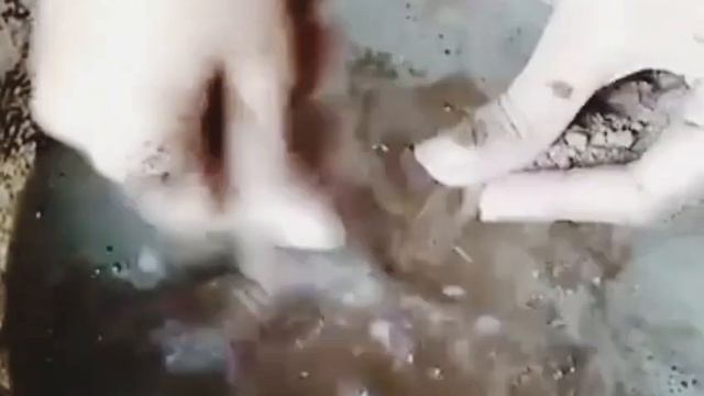 Cement pure crumbled in water. Sounds super relaxing yummy pasta. 🎶😋#SeveralAsmr #Asmrcement #cemen смотреть онлайн