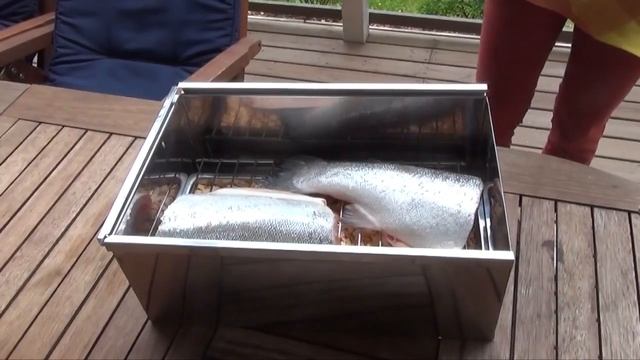 Форель горячего копчения