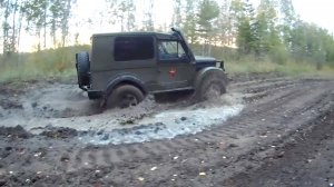 Внедорожники на танковой дороге. Lexus LX470, Land Cruiser 80, ГАЗ-69, Pajero, Surf, Jimny. OffRoad