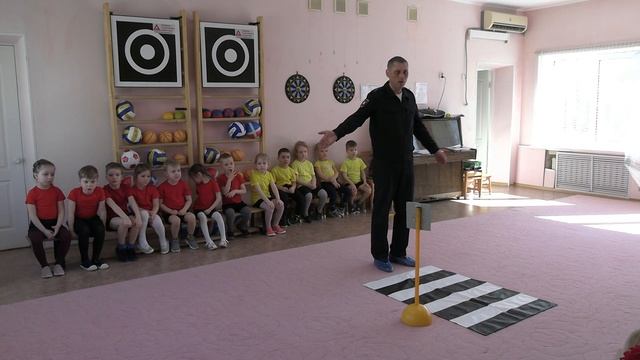 Воспитанники детского сада вспомнили правила ПДД