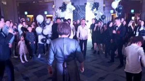 корейцы в Инчхоне празднуют годик ребенку.