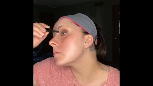 Anastasia Beverly Hills Soft Glam Palette смотреть онлайн