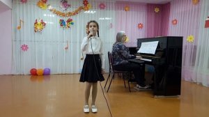 Детская песня "Мы в доме одном живём"