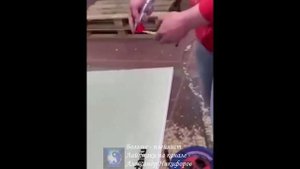 Обзор. С этим удобным инструментом резка гипсокартона до нужного размера становится значительно легч