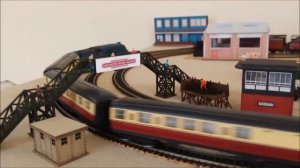 Bachmann 31-952 LNER 4-6-2 Class A4 'Mallard' No. 4468 with Vallances B222221