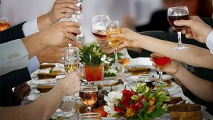 Ну вот и опять застолье...   стихи А. Морозов; музыка В. Мищук