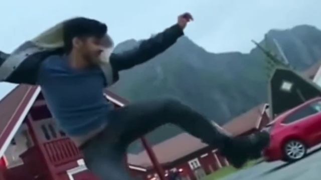 amazing stunt of Dhruv Vikram🥰🥰#yarada yarada ivan#oora keta theriyum#