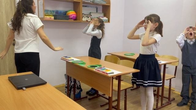 Фрагмент подгруппового логопедического занятия